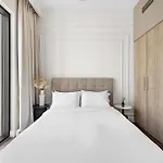 Vayk - Beautifully Upgraded 2Br In Dubai Hills